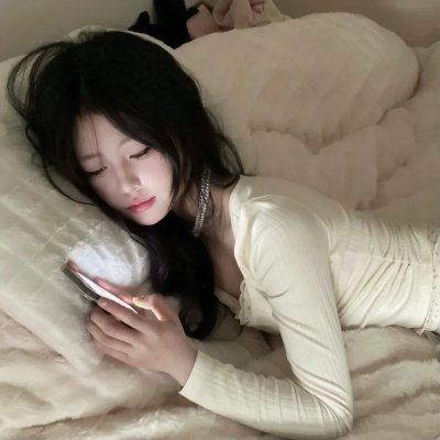 他的摩托车，她的岛